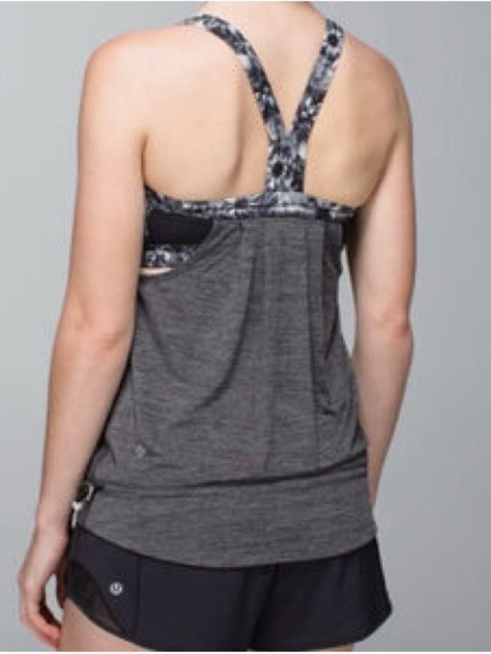 LULULEMON Rest Less Gray Floral Builtin Bra Tank Top Athletic Yoga Sporty Size 6